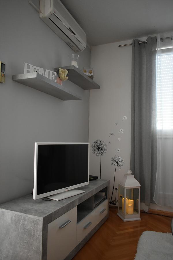 Apartment Sunshine Near Bridge Zadar Buitenkant foto