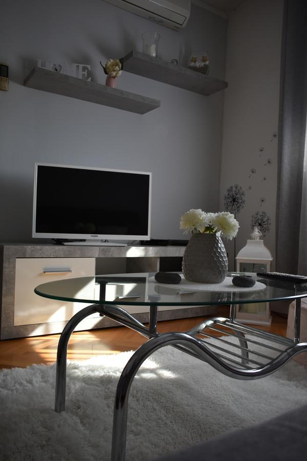 Apartment Sunshine Near Bridge Zadar Buitenkant foto